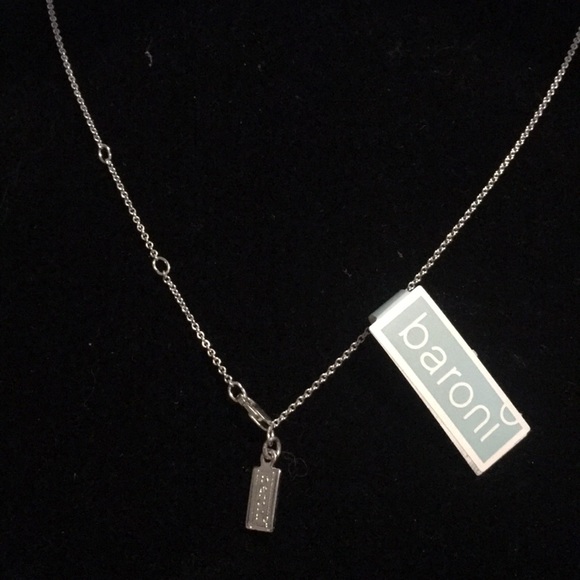 Baroni Sterling Silver Seashell Necklace. - Picture 3 of 4